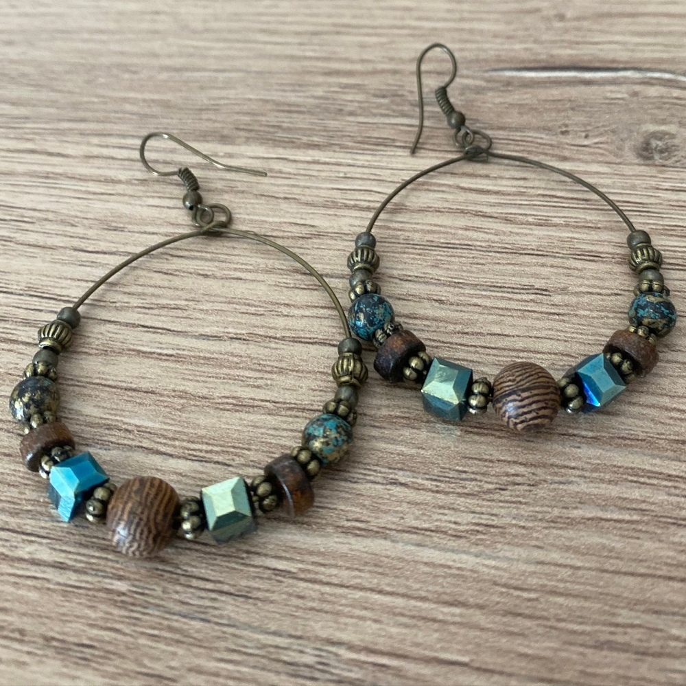 📢 4/$15 Vintage Boho Beaded Earrings